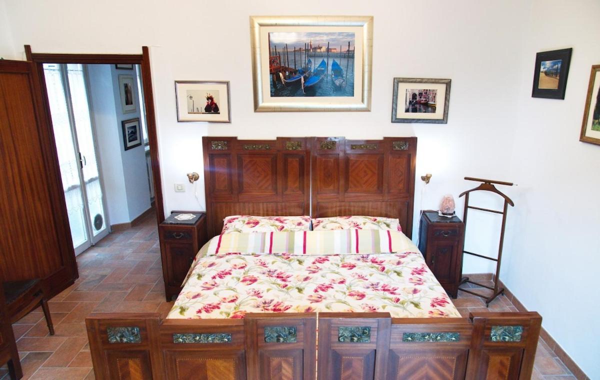 Elegant 300m From Old Town Center Apartamento
